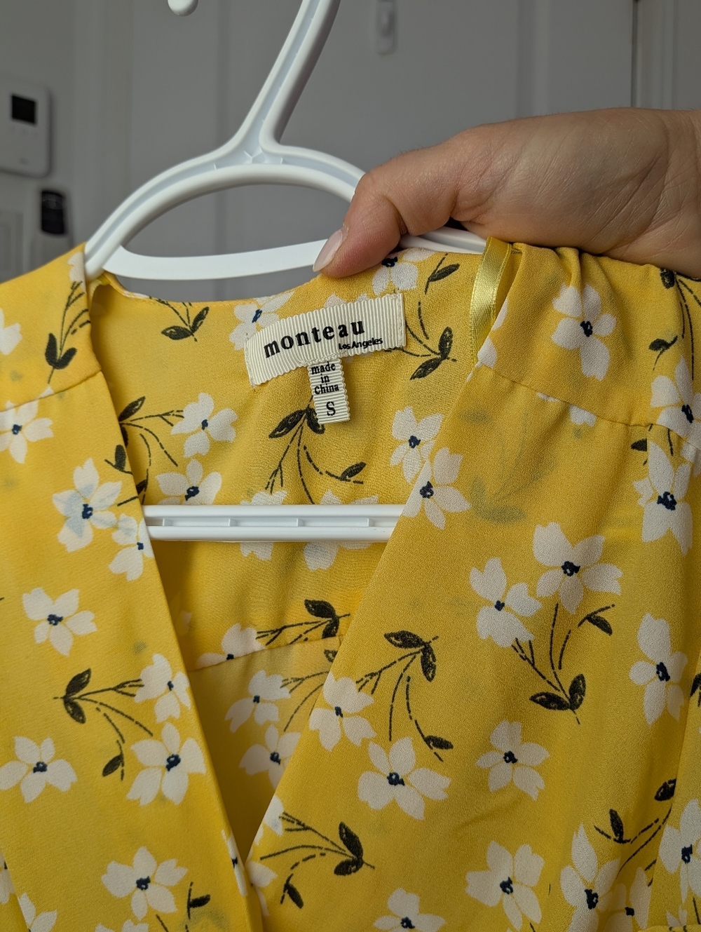 Monteau Los Angeles Yellow Floral Faux-Wrap Midi Dress - Size Small #232 - Picture 5 of 5